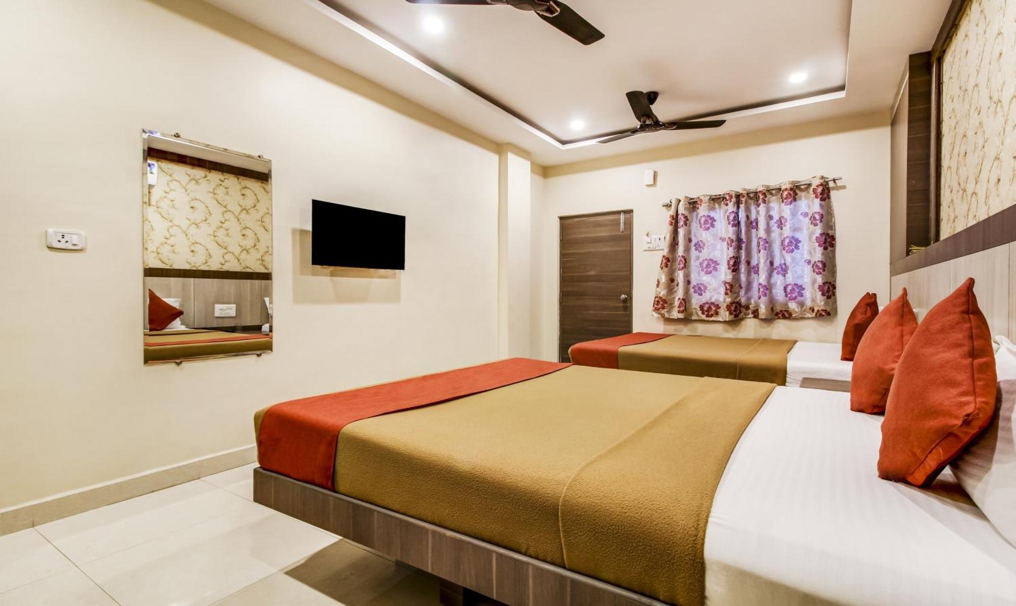 שמשבאד Hotel Neem Tree Hyderabad Airport מראה חיצוני תמונה