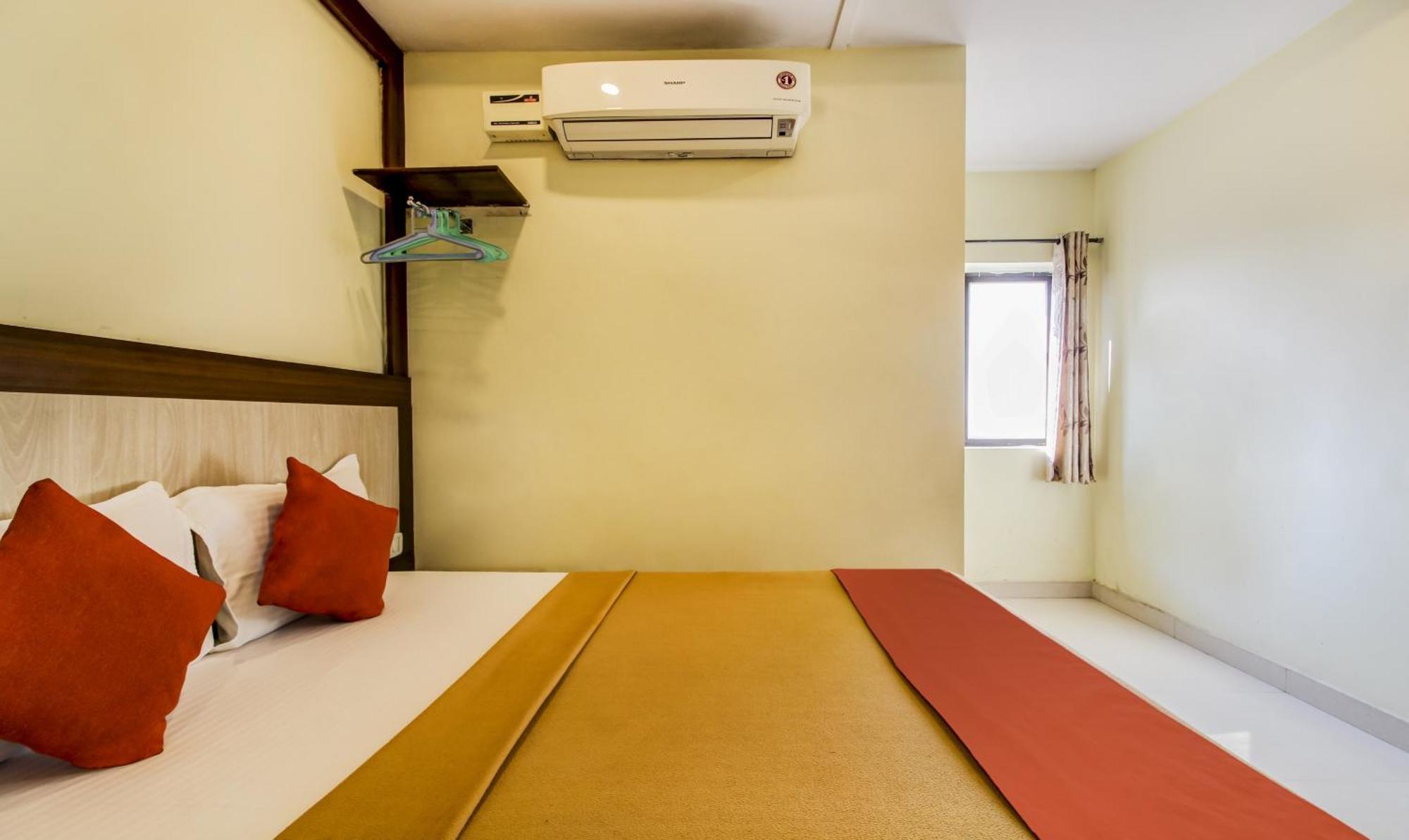 שמשבאד Hotel Neem Tree Hyderabad Airport מראה חיצוני תמונה