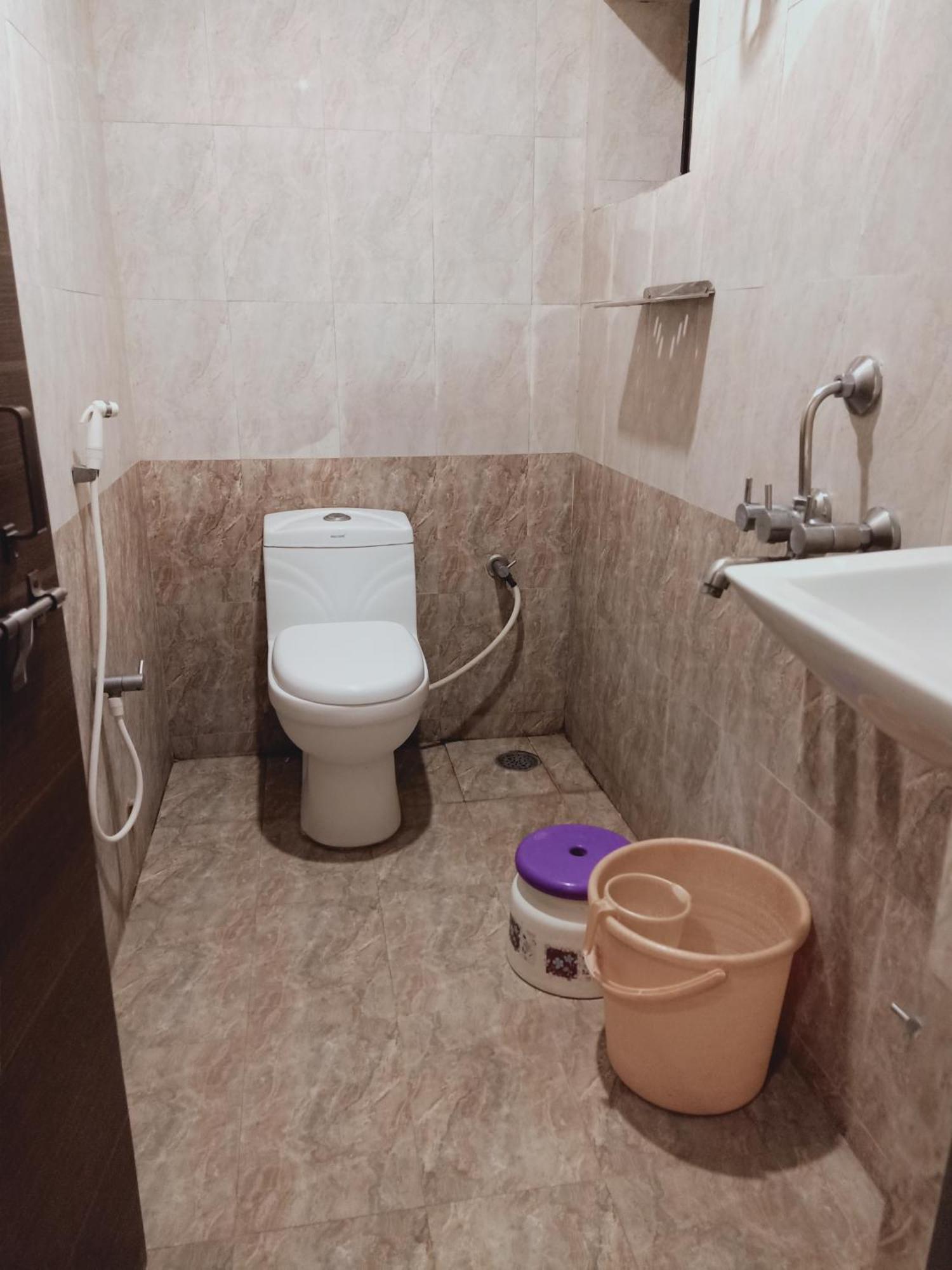 שמשבאד Hotel Neem Tree Hyderabad Airport מראה חיצוני תמונה