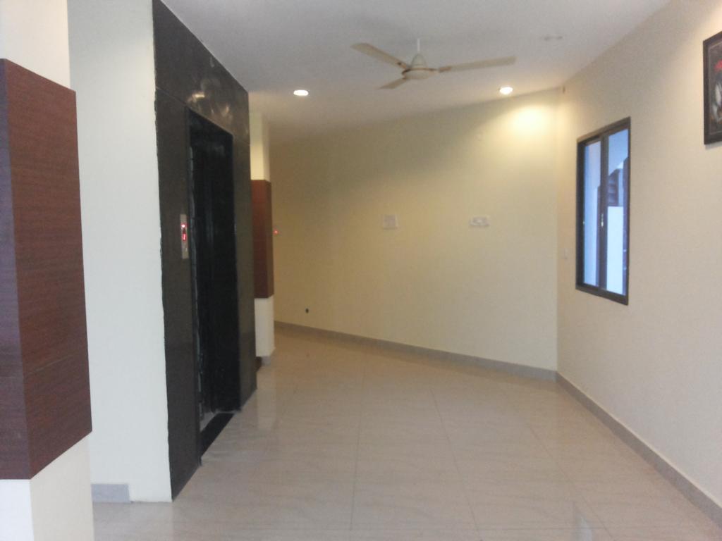 שמשבאד Hotel Neem Tree Hyderabad Airport מראה חיצוני תמונה